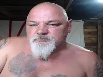 Stripchat Live Sex of Newfiesausage1972
