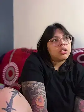 Stripchat Free Porn Cam of miacanela_xo