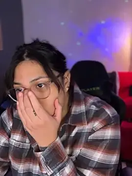 Stripchat Free Live Porn of miacanela_xo