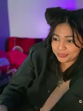 Stripchat Sex Chat of miacanela_xo