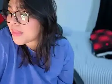 Stripchat Adult Webcam of miacanela_xo