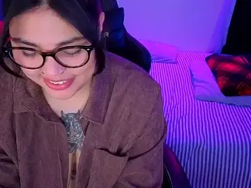 Stripchat Nude Webcam of miacanela_xo