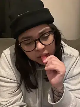 Stripchat Nude Webcam of miacanela_xo