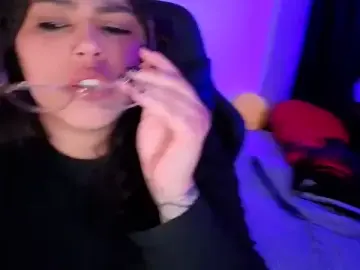 Stripchat Adult Video Chat of miacanela_xo