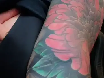 Stripchat Watch Live Sex Cams of miacanela_xo