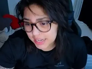 Stripchat Watch Live Sex Cams of miacanela_xo