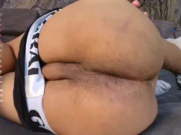 Stripchat Free Live Porn of Daviid_laidd