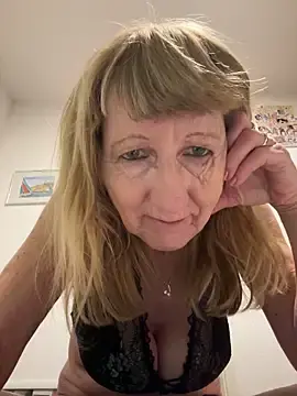 Stripchat Best Webcam of MatureKim