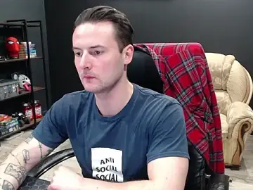 Stripchat Adult Webcams of MihasikD