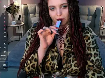 Stripchat Adult Webcam of Miss_Maya_Mils