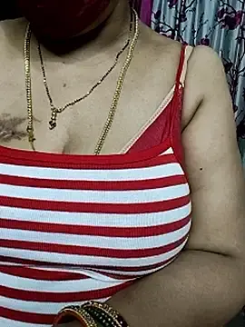 Stripchat Live Sex Cam of Rani_Darling_99