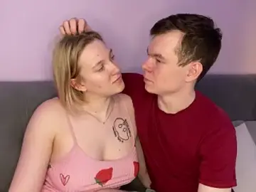 Stripchat Watch Live Sex Cams of julielourens