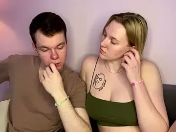 Stripchat Sex Cam of julielourens