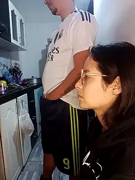 Stripchat Free Live Porn of kingofqueenxxx