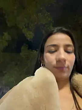 Stripchat Watch Live Sex Cams of Carolina_1111