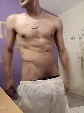 Stripchat Adult Video Chat of LeonRoots