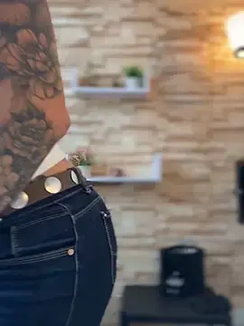 Stripchat Live Sex of _Abril-Office1