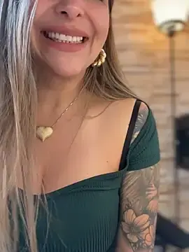 Stripchat Best live sex cam show of _Abril-Office1