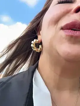 Stripchat Adult Webcam of _Abril-Office1