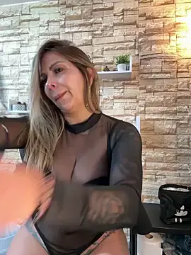 Stripchat Adult Webcams of _Abril-Office1