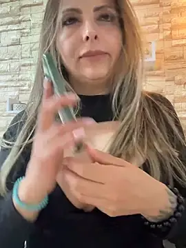 Stripchat Live Porn of _Abril-Office1
