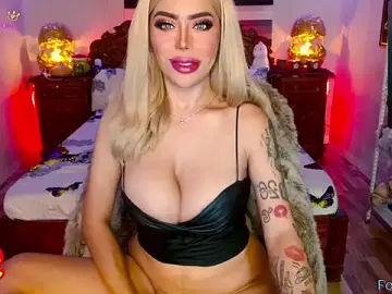 Stripchat Watch Live Sex Cams of _QueenGoddess_
