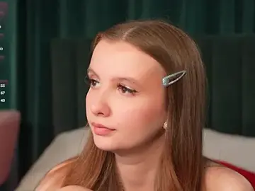 Stripchat Live Sex Cam of Molly__Quinn