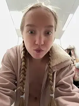 Stripchat Adult Webcam of bambi_lu