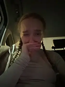 Stripchat Live Sex Cam of bambi_lu