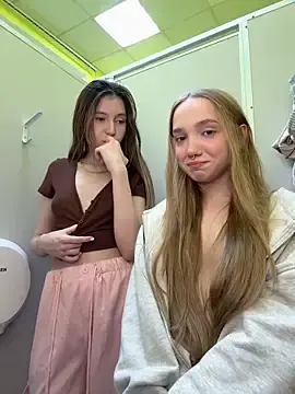 Stripchat Live Sex of bambi_lu