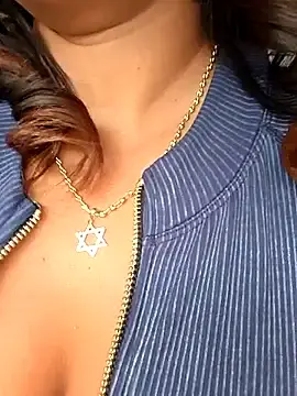 Stripchat Live Porn of camiysebas21