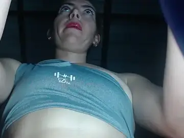 Stripchat Sex Cam of candylove05