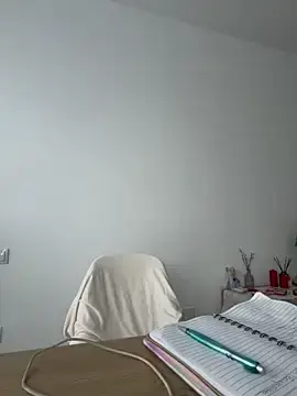 Stripchat Free Porn Cam of streetdoll