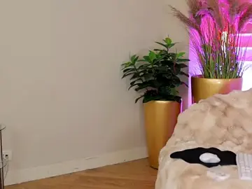Stripchat Sex Chat of Anais_Bloom