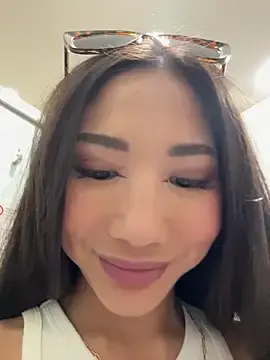 Stripchat Live Sex Cam of lean_lie8