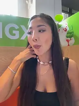 Stripchat Free Live Porn of lean_lie8