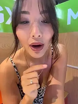 Stripchat Adult Video Chat of lean_lie8