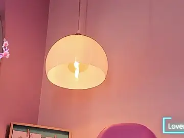 Stripchat Live Sex of violeth_hill