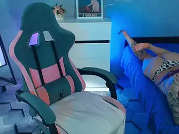 Stripchat Free Live Porn of Miss-Tattoo