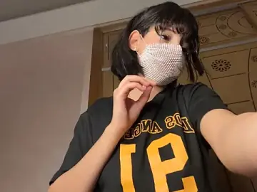 Stripchat Nude Webcam of VICTORIA89