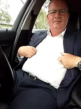 Stripchat Live Sex of stiffandlubed@xh