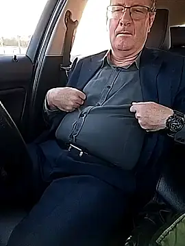 Stripchat Free Porn Cam of stiffandlubed@xh