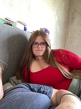 Stripchat Best Webcam of CurvyPaar2