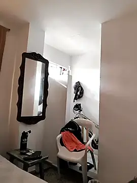 Stripchat Free Porn Cam of Marianatrans01