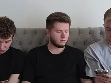 Stripchat Free Porn Cam of boys_sobolisha