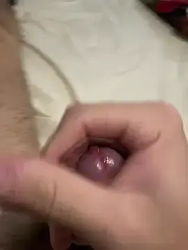 Stripchat Free Porn Cam of AlbertoRuiz086