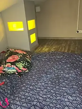 Stripchat Free Porn Cam of LaNympho-LeMonstre