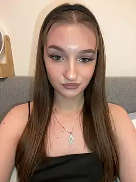 Stripchat Nude Webcam of AdelinaEmber