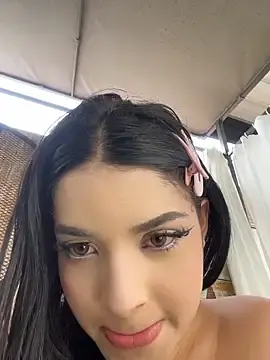 Stripchat Free Live Porn of ArieliciousXXX