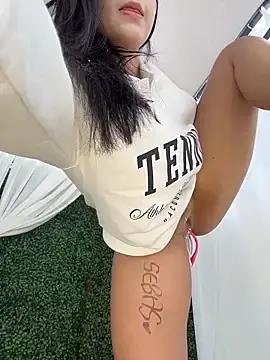 Stripchat Live Sex of ArieliciousXXX